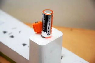 硕而博USB快充锂电池评测 产品使用体验相当不错